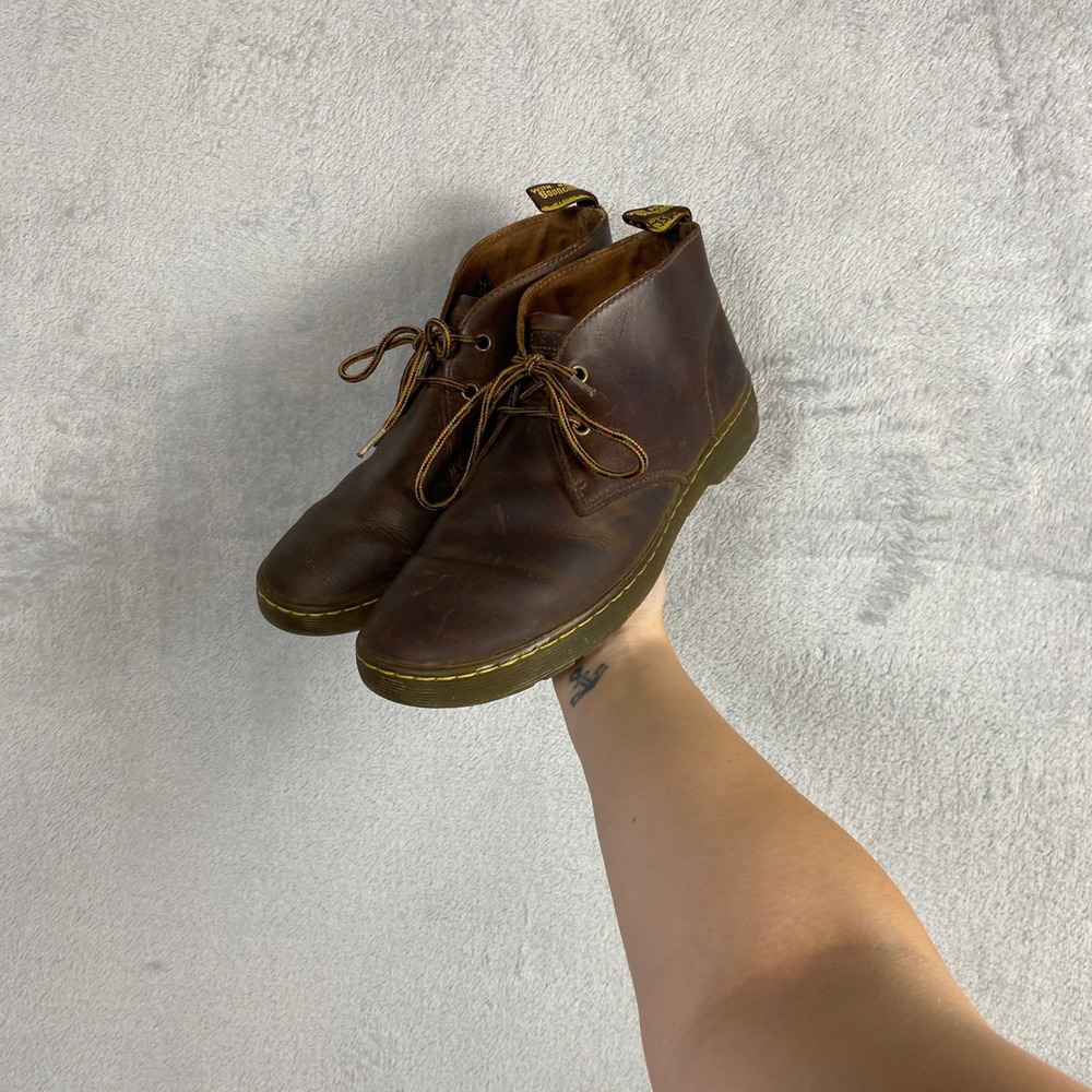 Dr. Martens Cabrillo Mens Dark Brown Leather Chukka Boots Size 9 Gorpcore